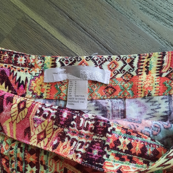 Forever21 Boho Shorts - Picture 2 of 4